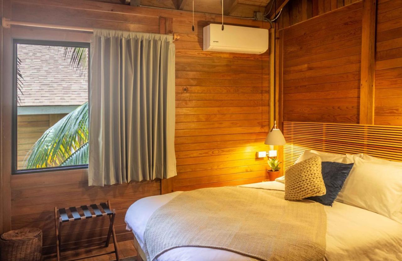 Selina Poc Na Isla Mujeres Hotell Exteriör bild