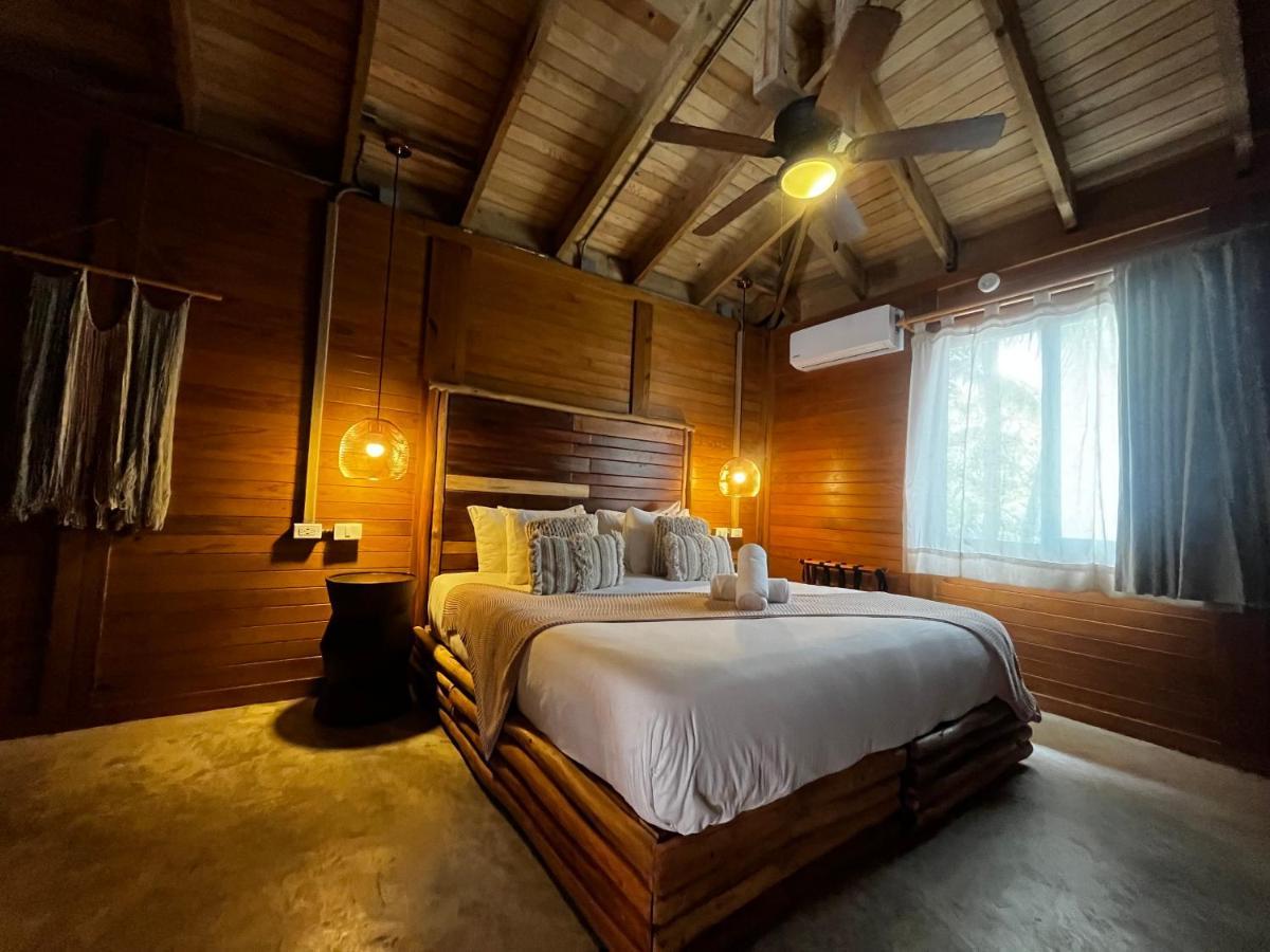 Selina Poc Na Isla Mujeres Hotell Exteriör bild